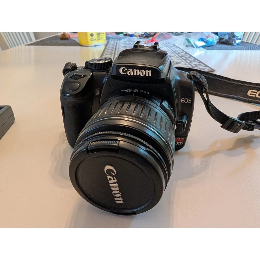 Canon DSLR EOS Digital Rebel XTi 18-55mm Lens Bundle Kit DS126151 3 Batteries